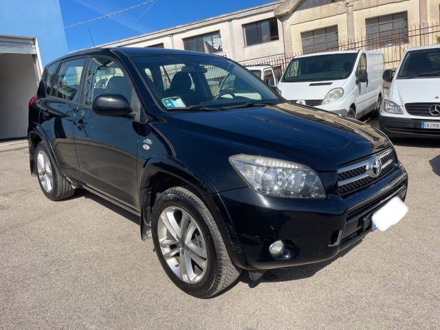 TOYOTA RAV 4 usata 4
