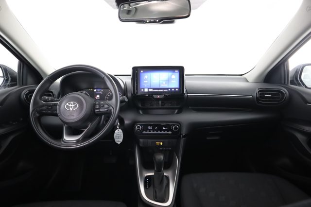 TOYOTA Yaris usata 4