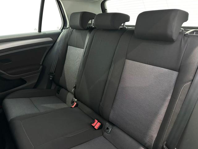 VOLKSWAGEN Golf usata, con Fendinebbia