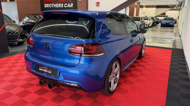 VOLKSWAGEN Golf R usata, con Autoradio