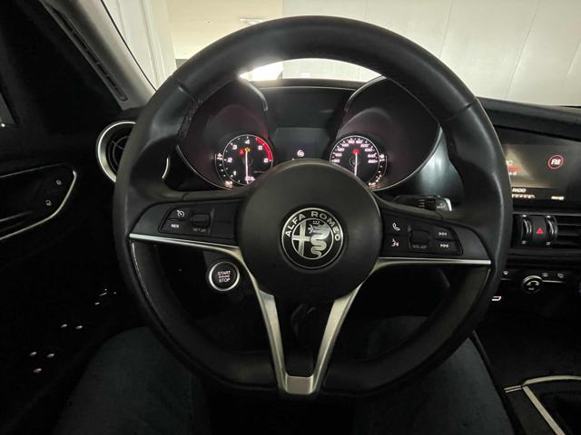 ALFA ROMEO Giulia usata, con USB