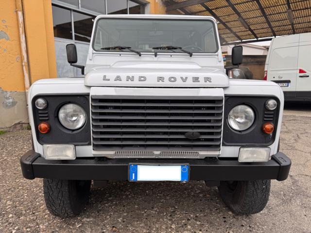 LAND ROVER Defender usata, con Airbag