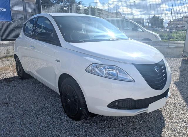 LANCIA Ypsilon usata, con Airbag