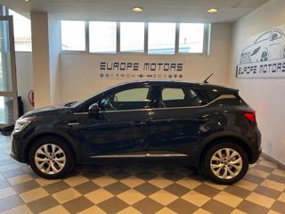 RENAULT Captur usata, con Sistema di navigazione