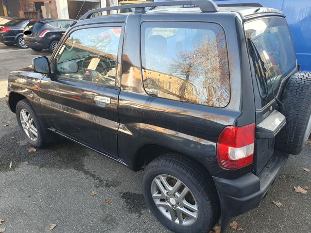 MITSUBISHI Pajero Pinin usata, con Airbag
