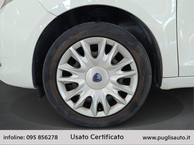 LANCIA Ypsilon usata, con Specchietti laterali elettrici