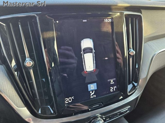 VOLVO V60 usata, con USB