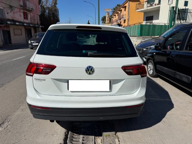 VOLKSWAGEN Tiguan usata, con Boardcomputer