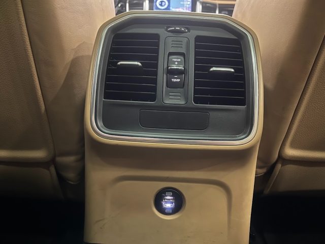 PORSCHE Macan usata, con Monitoraggio pressione pneumatici