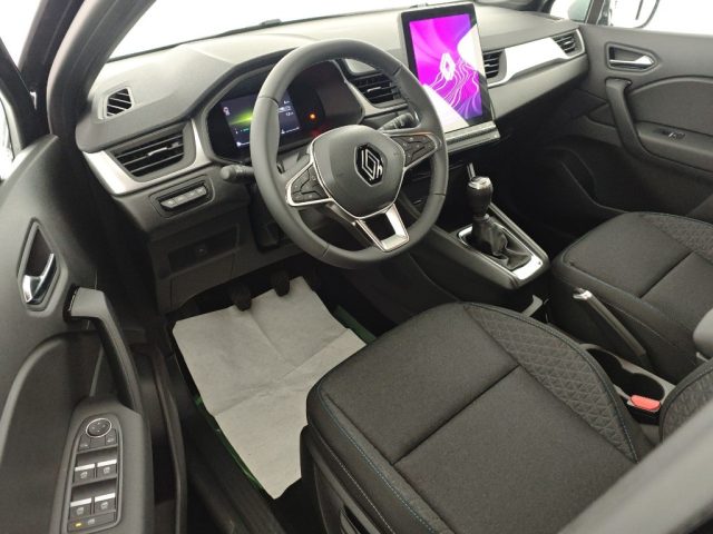 RENAULT Captur usata, con Autoradio