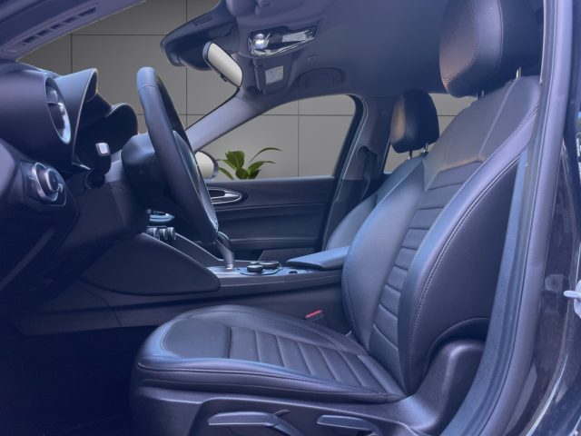 ALFA ROMEO Giulia usata, con Climatizzatore