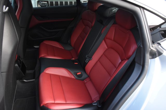 PORSCHE Taycan usata, con Chiusura centralizzata