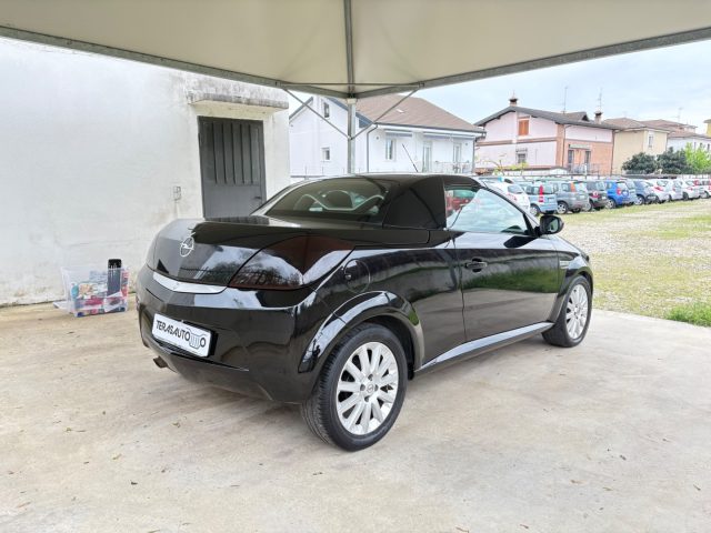 OPEL Tigra usata, con Boardcomputer