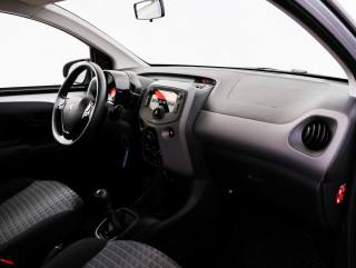 PEUGEOT 108 usata, con USB