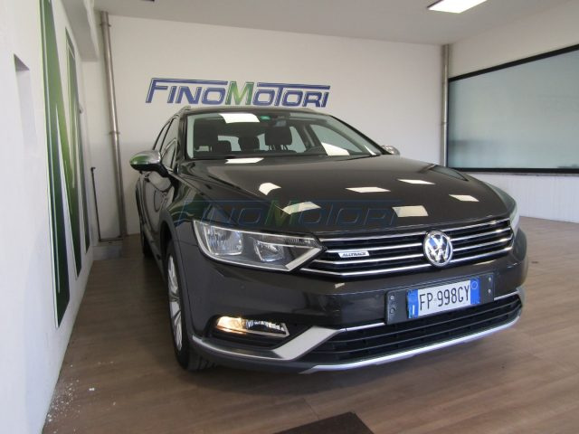 VOLKSWAGEN Passat Alltrack usata, con Airbag laterali
