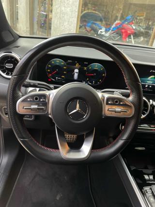 MERCEDES-BENZ GLB 200 usata, con Cronologia tagliandi