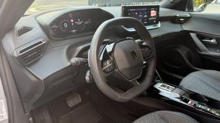 PEUGEOT 2008 usata, con Vetri oscurati