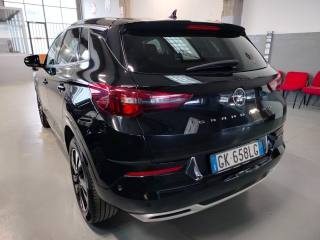 OPEL Grandland usata, con Autoradio digitale