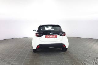 TOYOTA Yaris usata 4