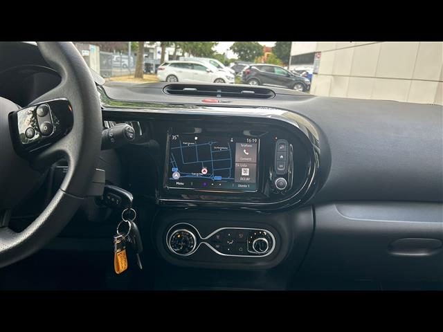 RENAULT Twingo usata 10