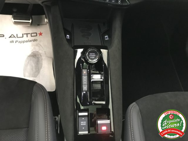 ALFA ROMEO Junior usata, con Controllo automatico clima