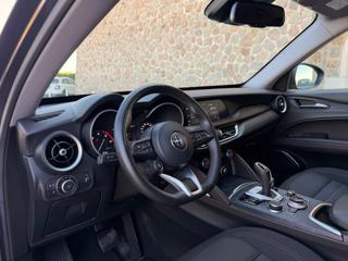 ALFA ROMEO Stelvio usata, con Chiusura centralizzata