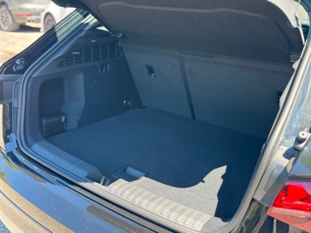 AUDI A3 usata, con Leve al volante
