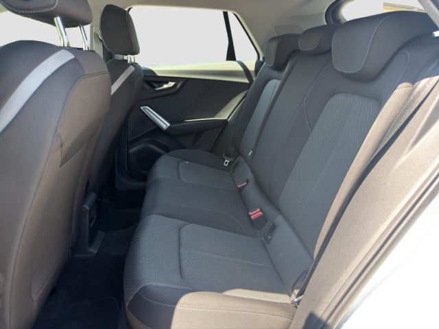 AUDI Q2 usata 9