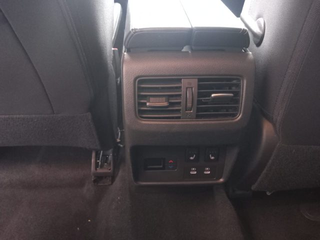 NISSAN X-Trail usata, con Riconoscimento dei segnali stradali