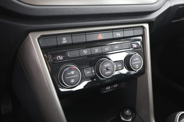 VOLKSWAGEN T-Roc usata 10