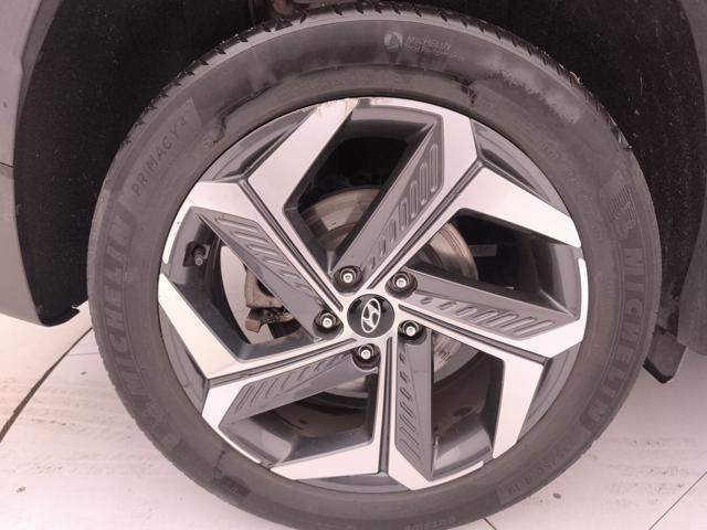 HYUNDAI Tucson usata, con Leve al volante