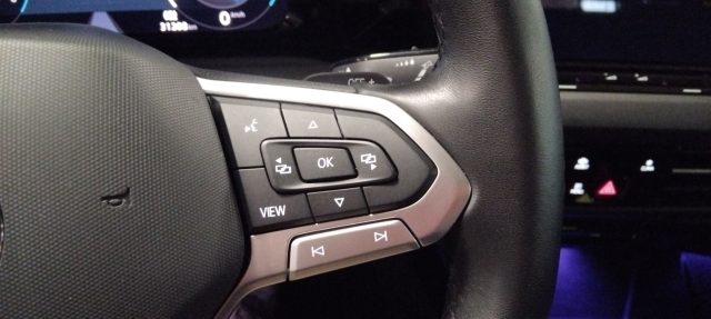 VOLKSWAGEN Golf usata, con Bracciolo