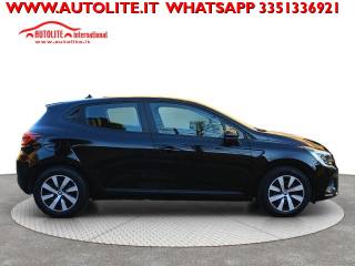 RENAULT Clio usata, con Autoradio