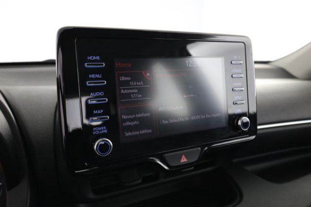 TOYOTA Yaris usata 7