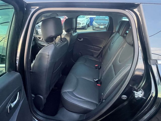 RENAULT Clio usata, con Autoradio