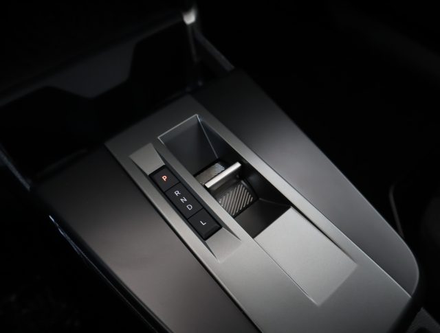 OPEL Frontera usata, con Sensori di parcheggio posteriori