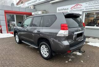 TOYOTA Land Cruiser usata, con Autoradio