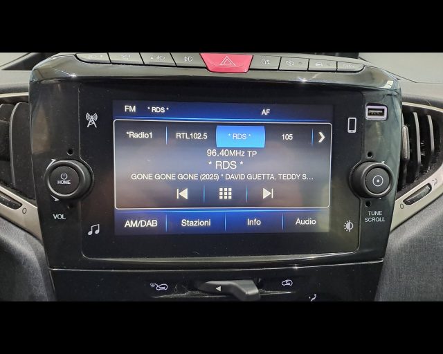 LANCIA Ypsilon usata, con Luci diurne LED