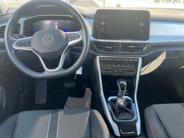 VOLKSWAGEN T-Roc usata, con Autoradio