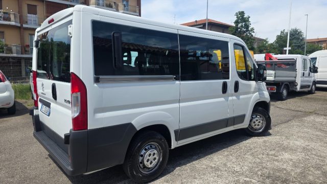 PEUGEOT Boxer usata, con Alzacristalli elettrici