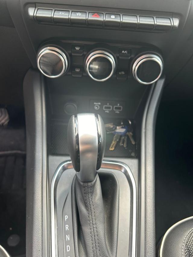 RENAULT Captur usata 24