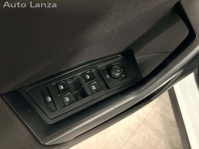 VOLKSWAGEN T-Roc usata, con Chiusura centralizzata