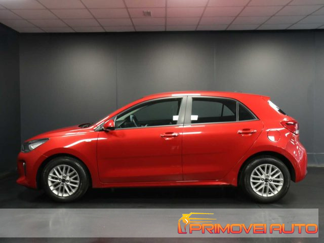 KIA Rio usata, con Autoradio