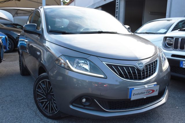 LANCIA Ypsilon usata, con Airbag