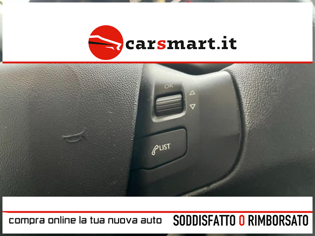 PEUGEOT 208 usata, con Sedile posteriore sdoppiato