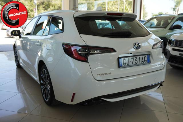TOYOTA Corolla usata, con Autoradio