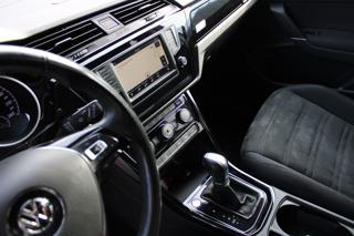 VOLKSWAGEN Touran usata, con Controllo automatico clima