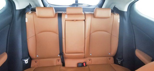 LEXUS UX 250h usata, con Android Auto