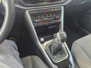 VOLKSWAGEN T-Roc usata 75