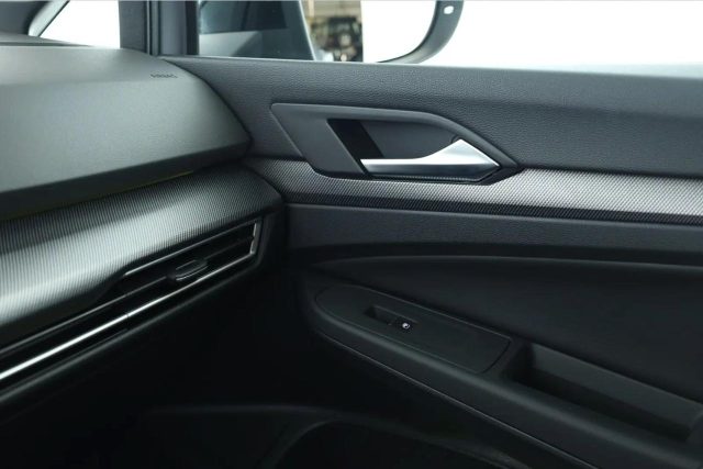 VOLKSWAGEN Golf GTI usata, con Park Distance Control